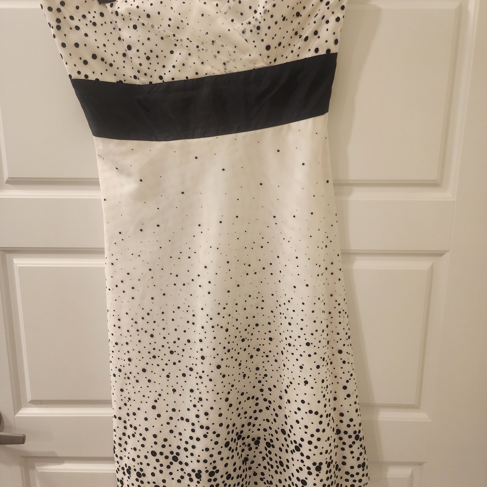 White House Black Market Strapless Black and White Dress